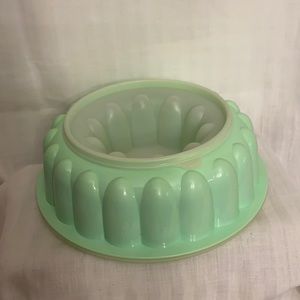 Vintage Tupperware Gelatin/Ice Mold